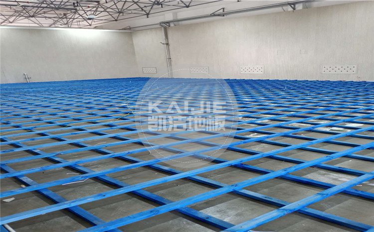 山西運城財經(jīng)學校羽毛球館木地板項目案例-凱潔籃球地板