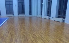 尋烏室內(nèi)籃球場(chǎng)館木地板點(diǎn)擊查看-凱潔地板