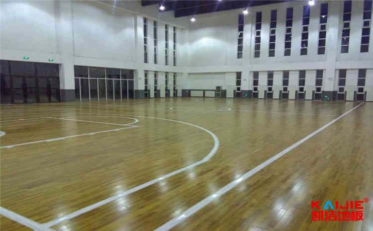 場(chǎng)館籃球場(chǎng)地板一般多少錢(qián)